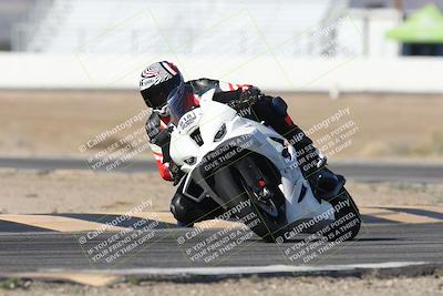 media/Jan-15-2026-Racers Edge (Thu) [[dfebeb70ab]]/3-B Group/Session 1 Turn 15/